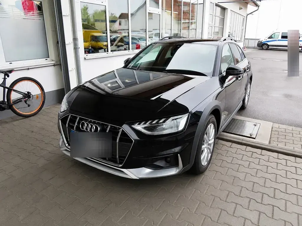 Gebraucht Audi A4 Allroad 204 PS (150 kW) 2023 Schwarz Kombi