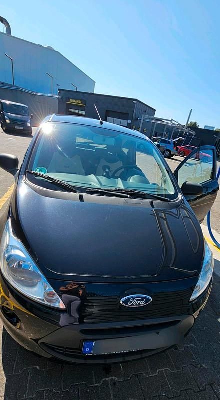 Schwarz Gebraucht 2009 Ford Ka Kleinwagen | 2.159 € (Fairer Preis) - Bild 1/4