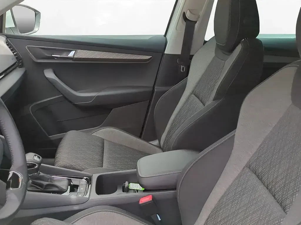 Gebraucht Skoda Karoq Style 150 PS (110 kW) 2022 Moonweiss metallic SUV