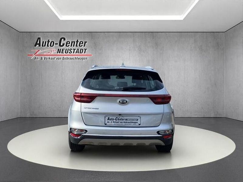 Gebraucht Kia Sportage Vision 136 PS (100 kW) 2021 Silber SUV