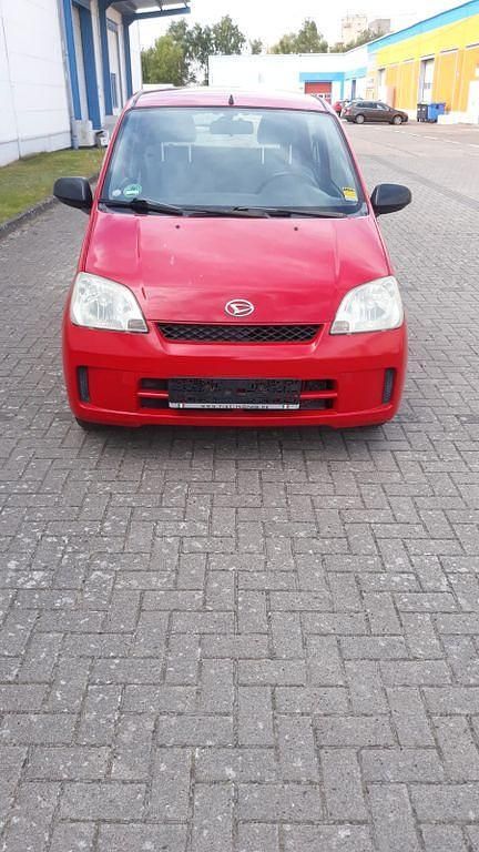 Rot Gebraucht 2004 Daihatsu Cuore Kleinwagen | 600 € (Guter Preis) - Bild 1/4