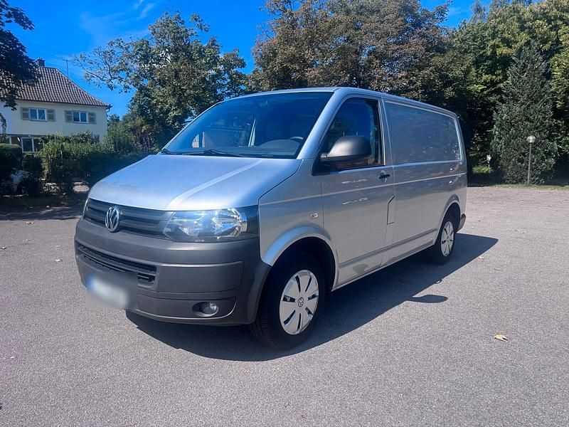 Silber Gebraucht 2012 VW T5 Van | 11.950 € - Bild 1/4