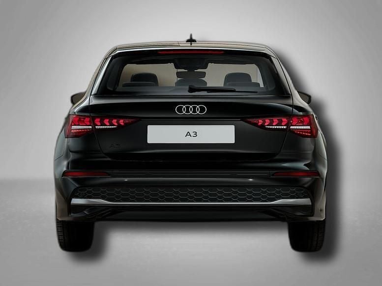 Neu Audi A3 116 PS (85 kW) 2026 Brilliantschwarz Limousine