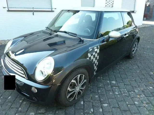 Używany Mini Cooper 116 KM (85 kW) 2005 Czarny Hatchback