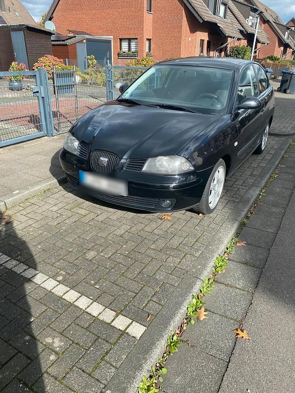 Schwarz Gebraucht 2005 Seat Ibiza Kleinwagen | 699 € (Guter Preis) - Bild 1/4