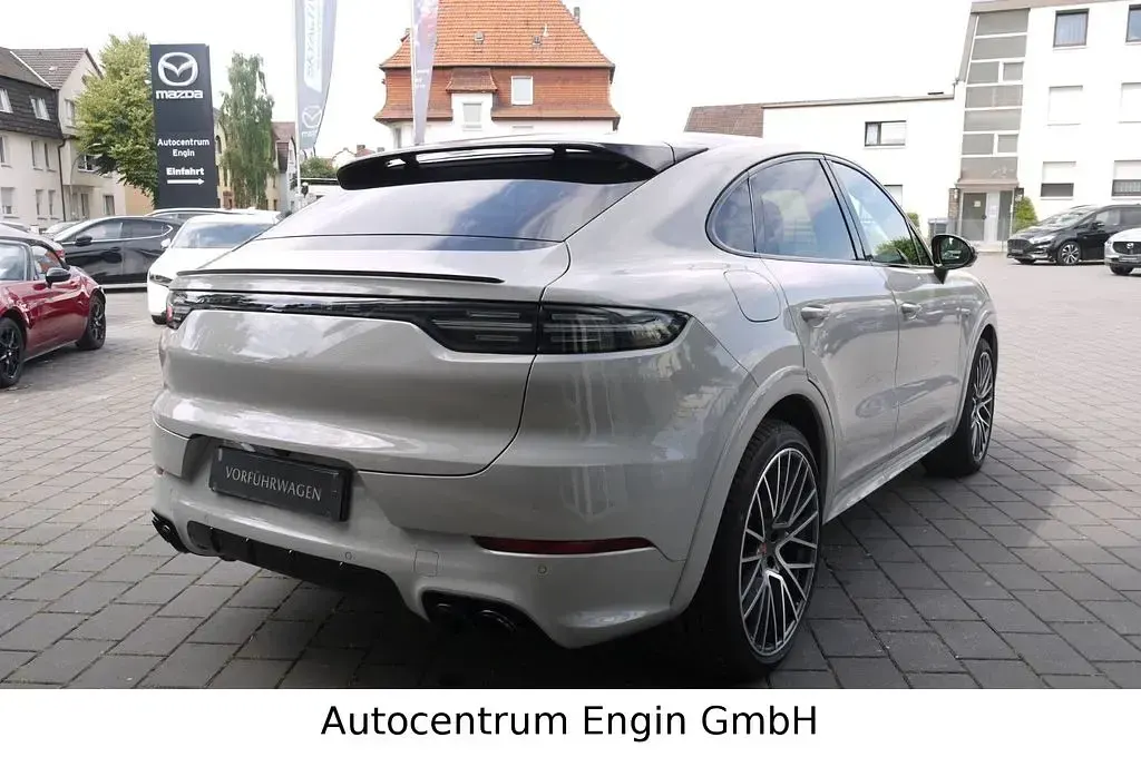 Gebraucht Porsche Cayenne Platinum Edition 462 PS (339 kW) 2023 Grau SUV