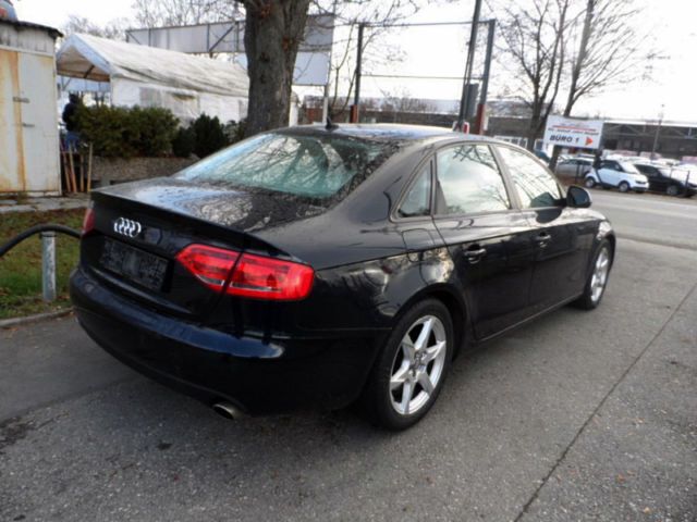 Gebraucht Audi A4 Ambiente 190 PS (139 kW) 2008 Blau metallic Limousine