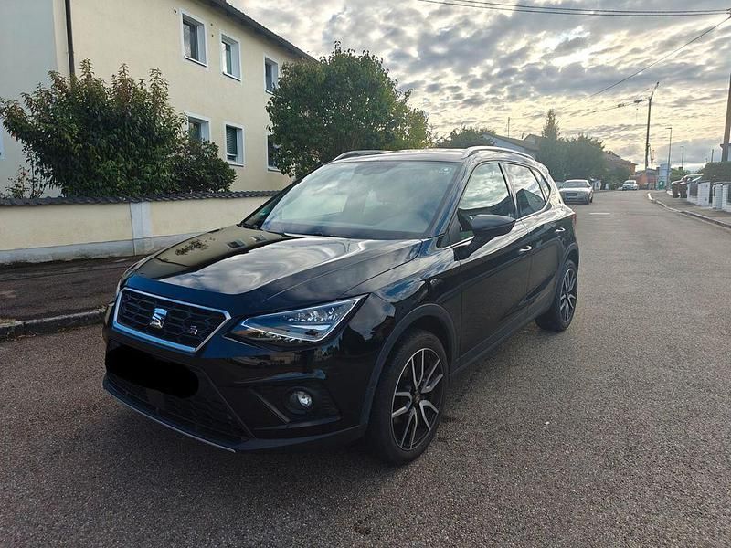 Schwarz Gebraucht 2018 Seat Arona FR SUV | 18.499 € (Etwas zu teuer) - Bild 1/4