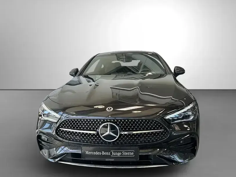 Gebraucht Mercedes CLE220 AMG 197 PS (144 kW) 2025 Grau Coupé