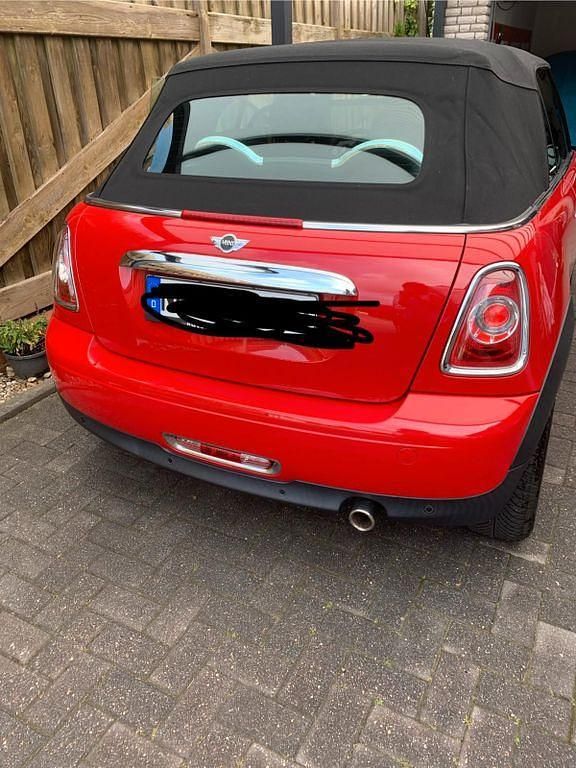 Gebraucht Mini One Cabriolet 98 PS (72 kW) 2016 Rot Cabrio