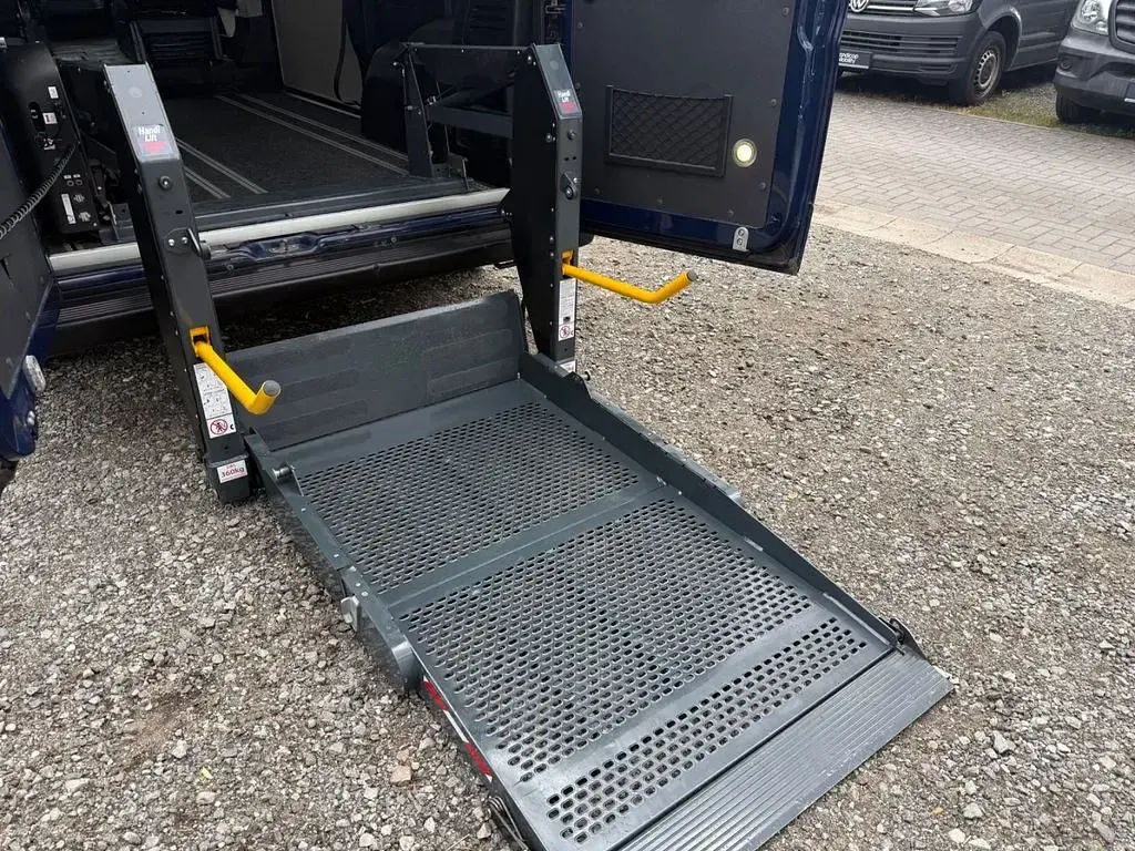Gebraucht Fiat Ducato 150 PS (110 kW) 2018 Blau Van