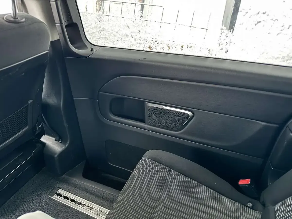 Gebraucht Mercedes V220 Edition 190 PS (139 kW) 2019 Grau Van / Kleinbus