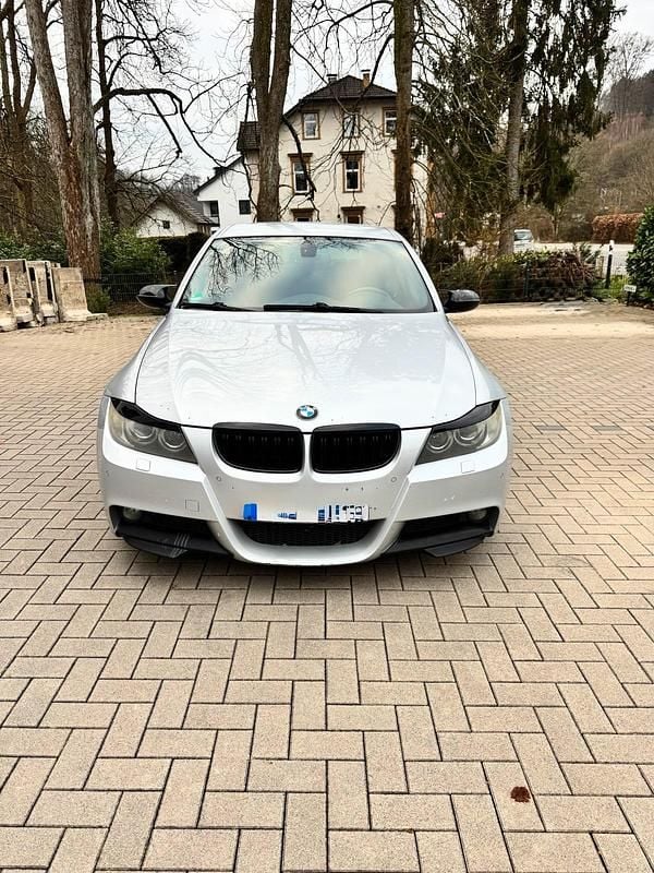 Silber Gebraucht 2007 BMW 335 M Sport Kombi | 8.450 € (Guter Preis) - Bild 1/4