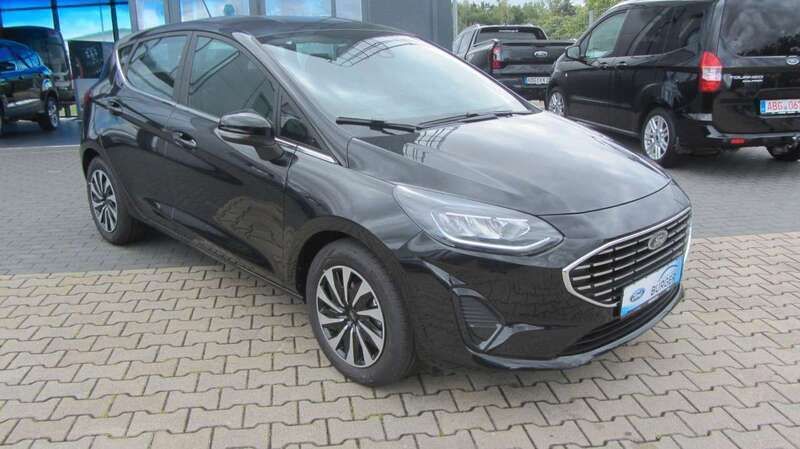 Gebraucht Ford Fiesta Titanium 125 PS (91 kW) 2023 Schwarz Kleinwagen