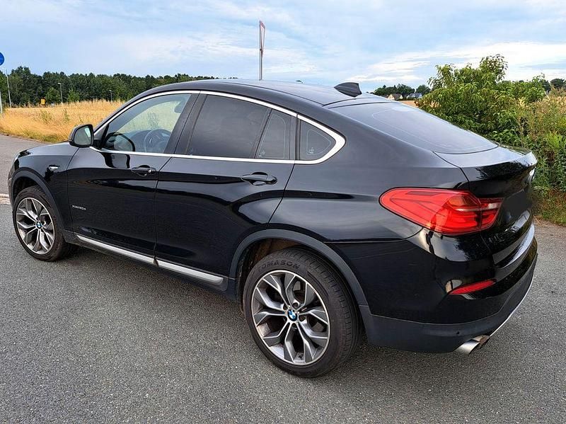 Gebraucht BMW X4 xLine 258 PS (189 kW) 2015 Schwarz SUV