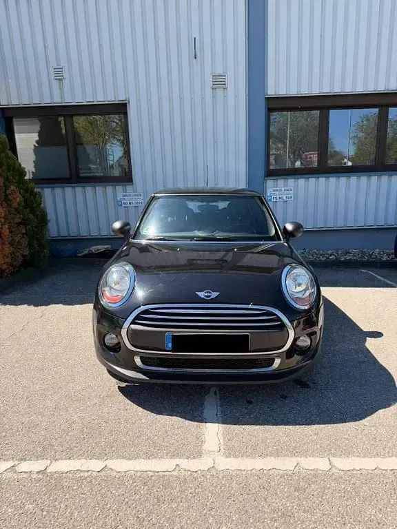 Używany Mini One D 95 KM (69 kW) 2017 Czarny Hatchback