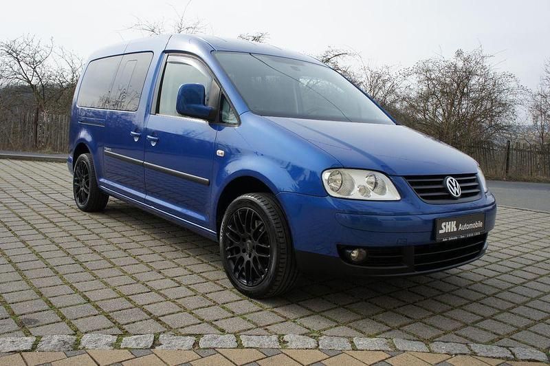 Gebraucht VW Caddy Maxi Team 105 PS (77 kW) 2010 Blau Van / Kleinbus