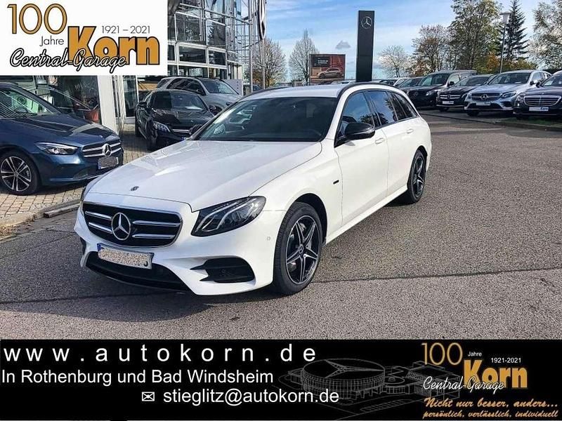 Gebraucht Mercedes E300 AMG 194 PS (142 kW) 2019 Polarweiß Kombi