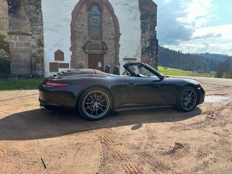 Braun Gebraucht 2013 Porsche 911 Carrera 4 Cabriolet Cabrio | 84.911 € (Etwas zu teuer) - Bild 1/4
