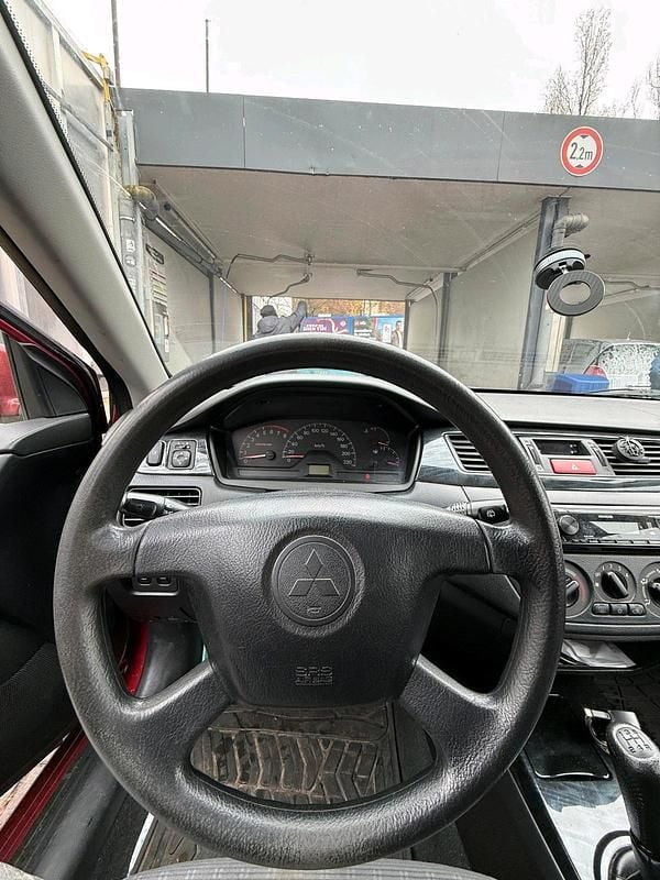 Second-hand Mitsubishi Lancer 98 CP (72 kW) 2005 Andere farben Break