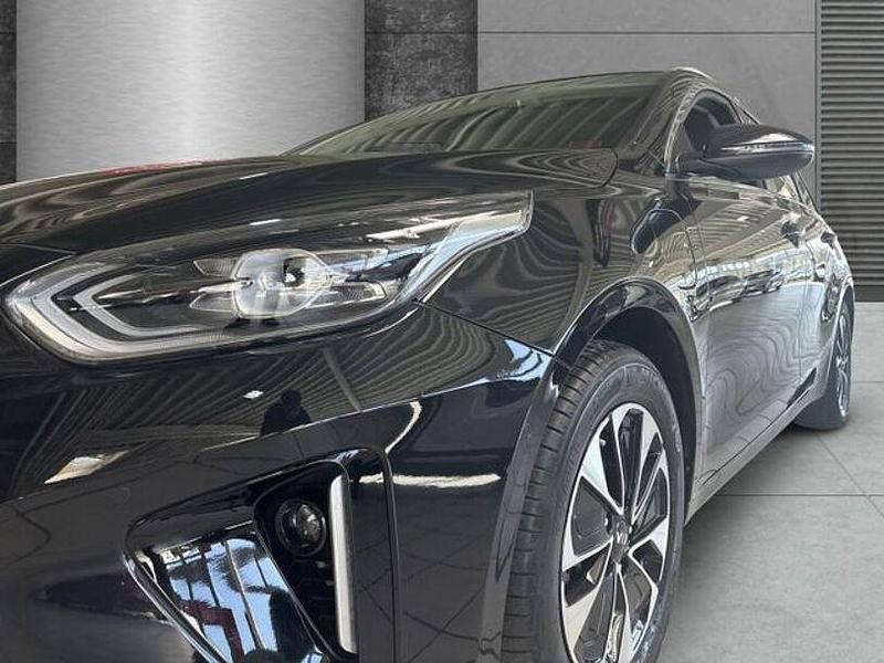 Gebraucht Kia Ceed Spirit 105 PS (77 kW) 2020 (1k) zilinaschwarz met. (metallic) Kleinwagen