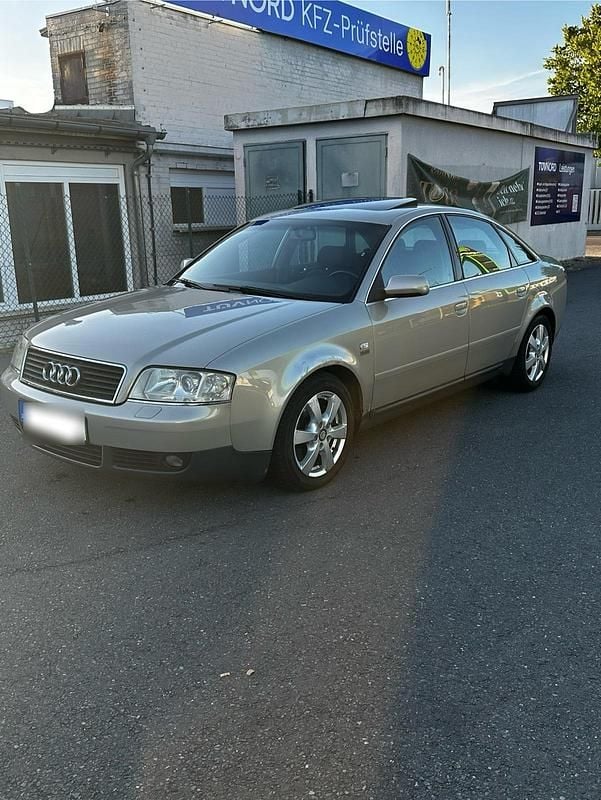 Second-hand Audi A6 155 CP (114 kW) 2002 Auriu Berlinǎ