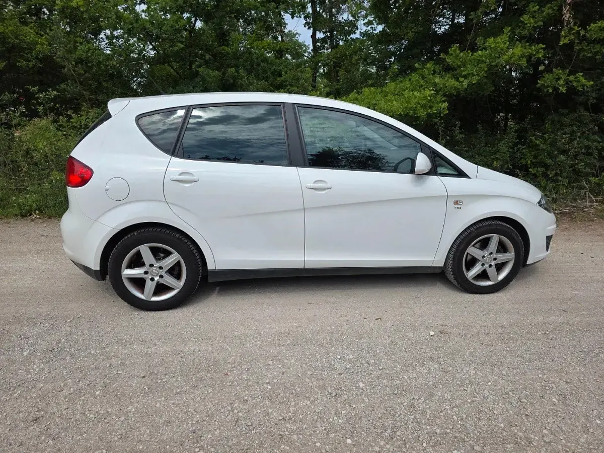 Gebraucht Seat Altea Copa 105 PS (77 kW) 2011 Weiß Van / Kleinbus