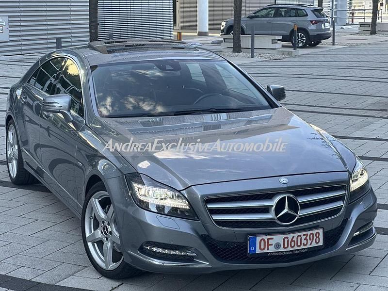 Silber Gebraucht 2013 Mercedes CLS350 Sport Limousine | 21.999 € (Fairer Preis) - Bild 1/4