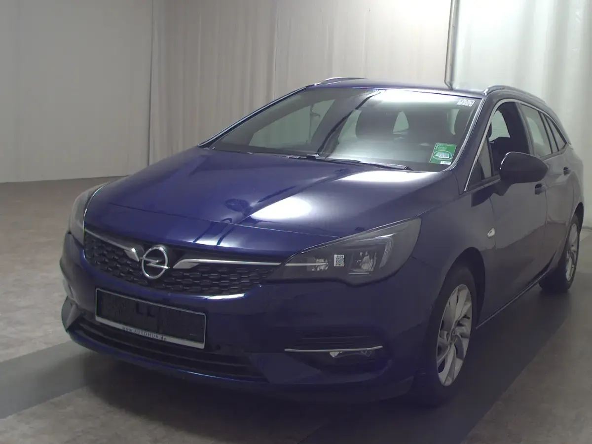 Używany Opel Astra Elegance 110 KM (80 kW) 2021 Niebieski Kombi