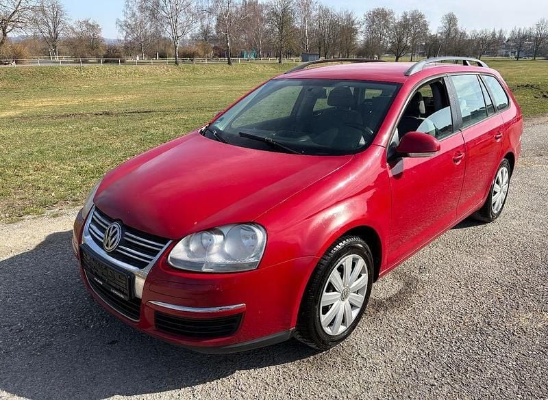 Gebraucht VW Golf VI 102 PS (75 kW) 2009 Rot Kleinwagen