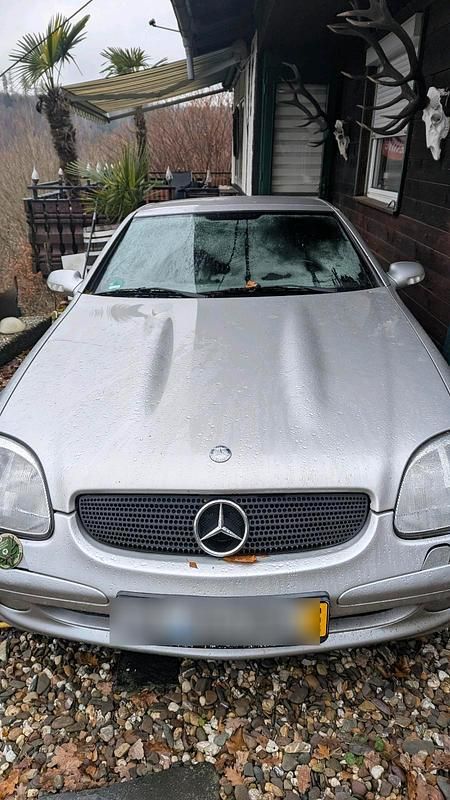 Silber Gebraucht 2004 Mercedes SLK230 Cabrio | 1.500 € (Superpreis) - Bild 1/3