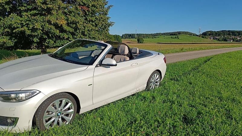 Weiß Gebraucht 2015 BMW 228 Performance Cabrio | 19.500 € (Fairer Preis) - Bild 1/4