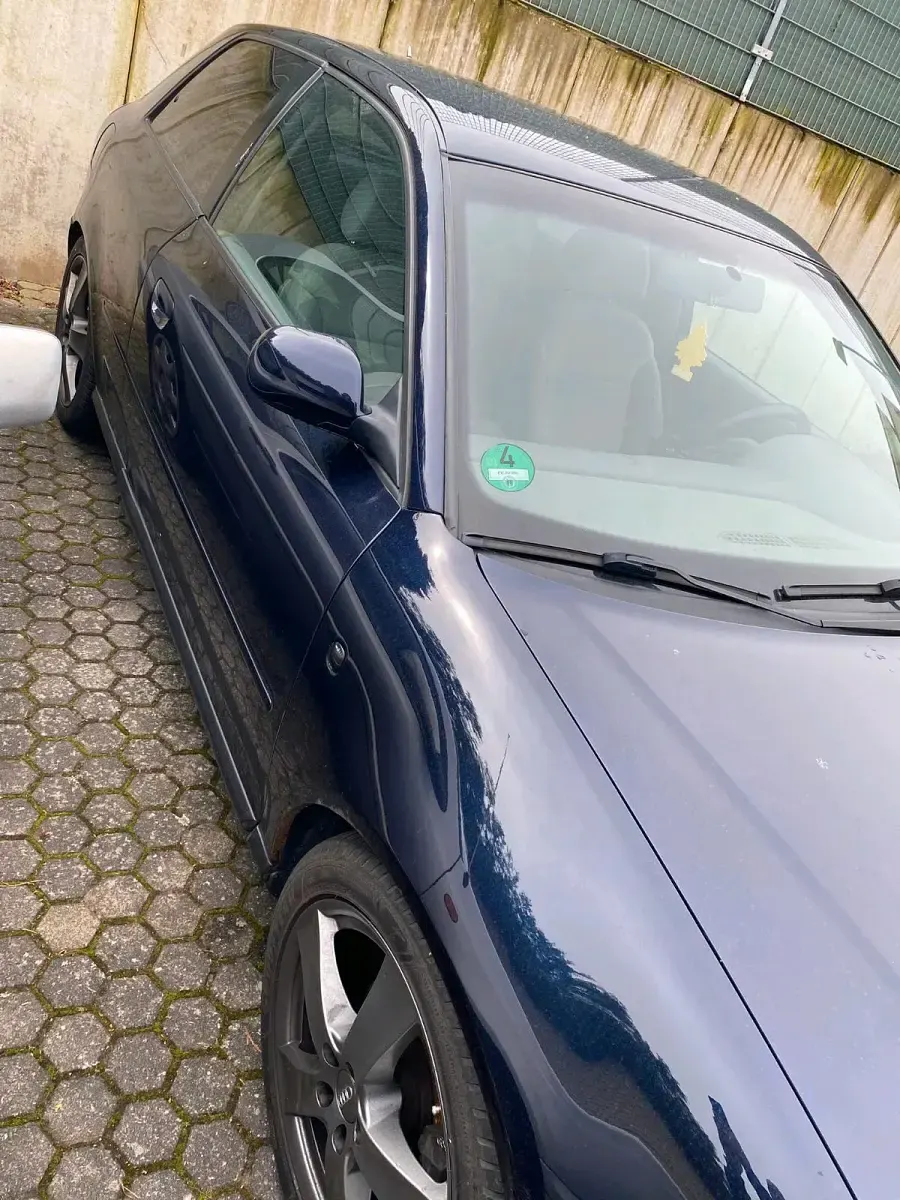 Second-hand Audi A3 102 CP (75 kW) 1998 Albastru Hatchback