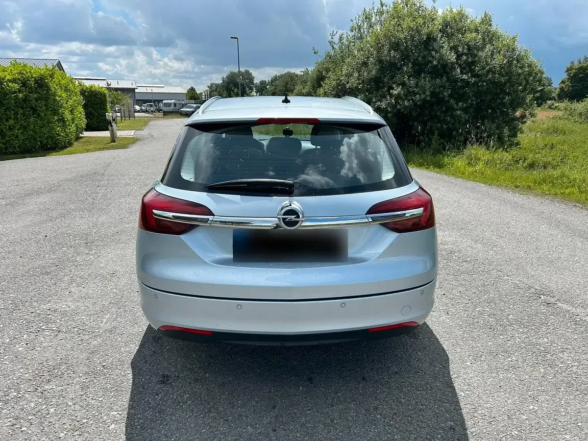 Gebraucht Opel Insignia 170 PS (125 kW) 2013 Andere farben Kombi