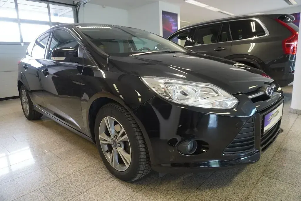 Brugt Ford Focus 101 HK (74 kW) 2013 Sedan