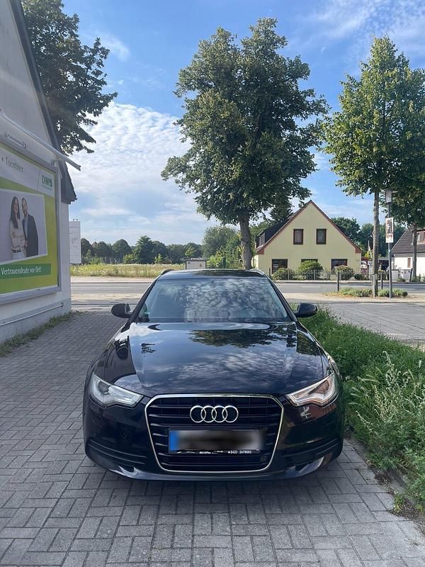 Schwarz Gebraucht 2012 Audi A6 Kombi | 8.000 € (Superpreis) - Bild 1/4