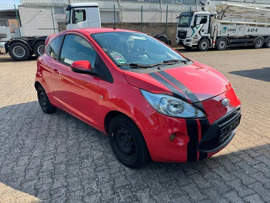 Gebraucht Ford Ka Titanium 69 PS (50 kW) 2009 Rot Kleinwagen