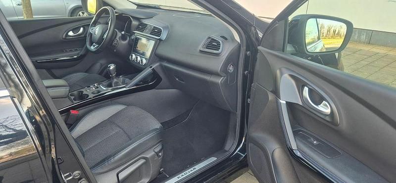 Gebraucht Renault Kadjar LIMITED 140 PS (102 kW) 2020 Schwarz SUV