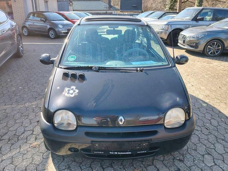 Second-hand Renault Twingo 58 CP (42 kW) 2004 Negru Hatchback