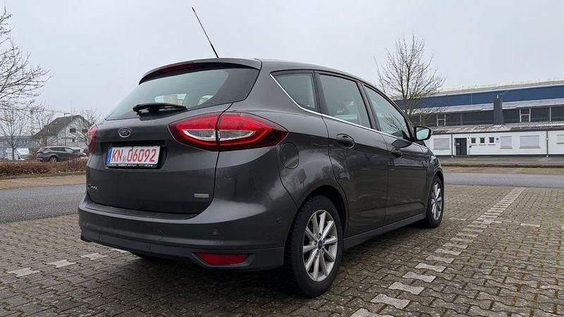 Gebraucht Ford C-MAX Titanium 150 PS (110 kW) 2017 Grau Van / Kleinbus