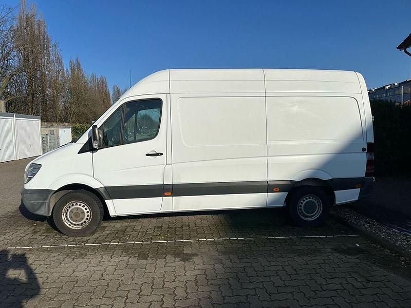 Weiß Gebraucht 2011 Mercedes Sprinter Van | 12.999 € (Fairer Preis) - Bild 1/4