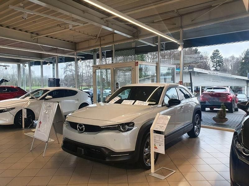 Grau Gebraucht 2022 Mazda MX30 Ad'Vantage SUV | 13.399 € (Superpreis) - Bild 1/4