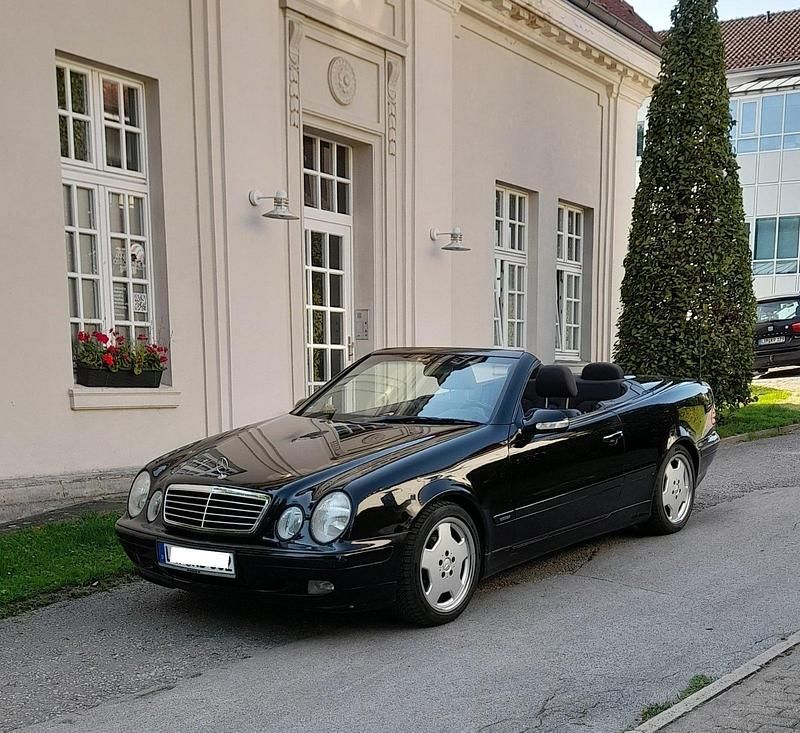 Schwarz Gebraucht 2000 Mercedes CLK200 Cabrio | 3.690 € (Guter Preis) - Bild 1/4