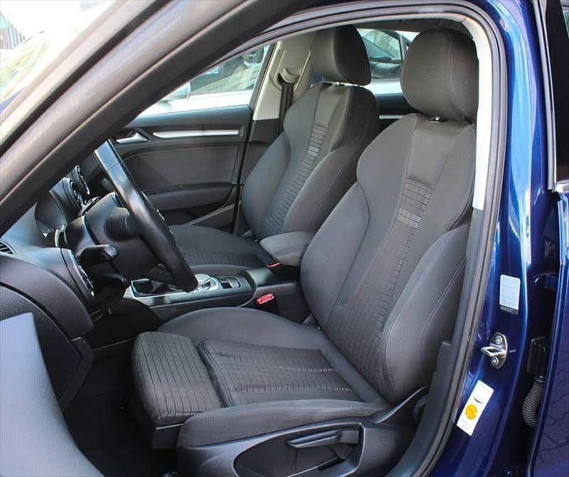 Gebraucht Audi A3 Ambition 110 PS (80 kW) 2015 Blau Limousine