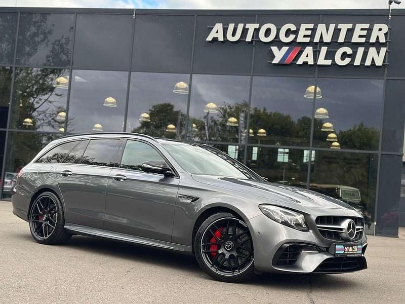 Grau Gebraucht 2018 Mercedes E63 AMG AMG Kombi | 67.790 € (Fairer Preis) - Bild 1/4