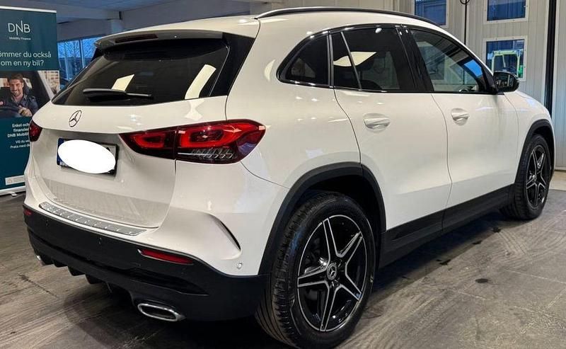 Gebraucht Mercedes GLA200 AMG line 150 PS (110 kW) 2021 Weiß SUV