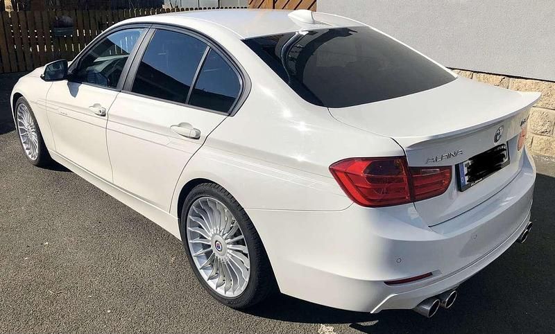 Gebraucht BMW 330 349 PS (256 kW) 2014 Limousine