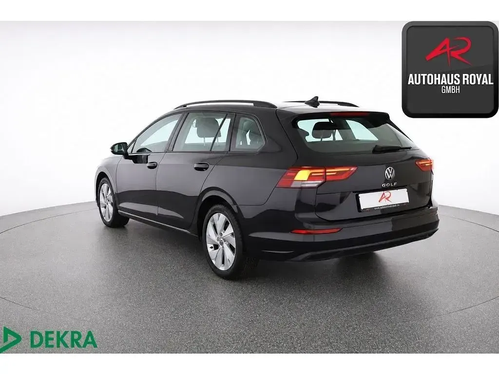 Gebraucht VW Golf VIII 150 PS (110 kW) 2023 Schwarz (metallic) Kombi