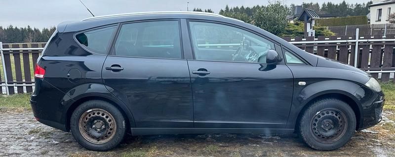 Gebraucht Seat Altea 160 PS (117 kW) 2011 Schwarz SUV