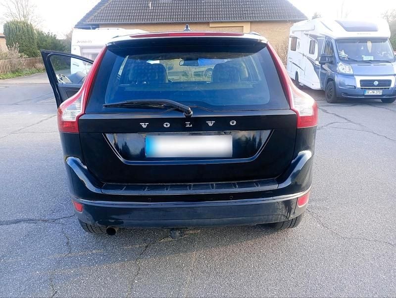 Gebraucht Volvo XC60 196 PS (144 kW) 2012 Schwarz SUV
